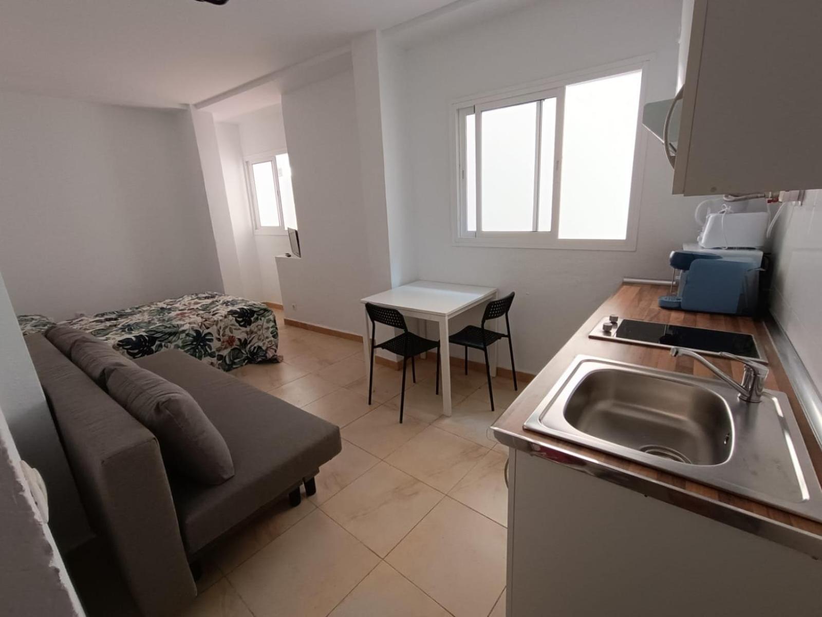Apartamentos Duende Malaga Exterior photo