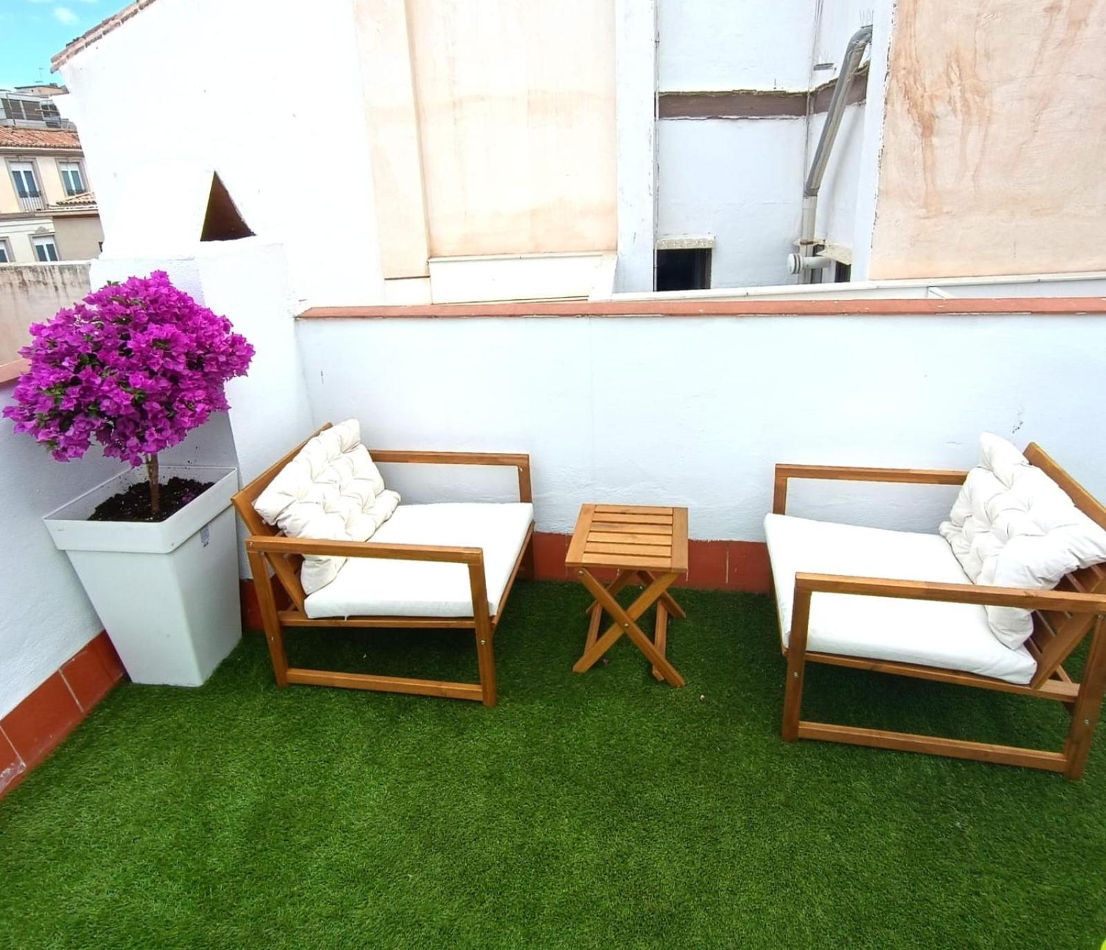 Apartamentos Duende Malaga Exterior photo